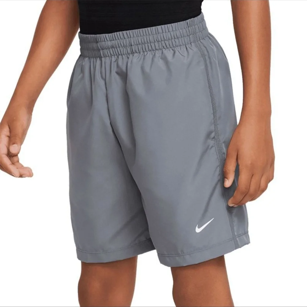 Nike Boys' XL Grey Dri-FIT Multi Woven shorts - Picture 2 of 13